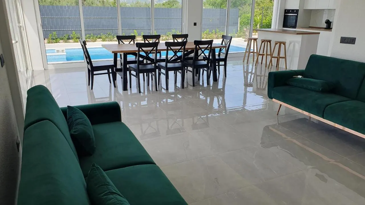 Bava Villa Kastela Croatia